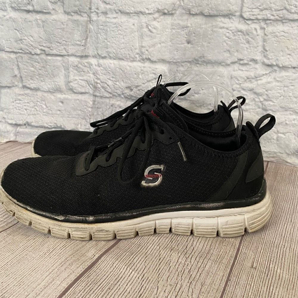 Skechers men 11 tie up sneakers black
